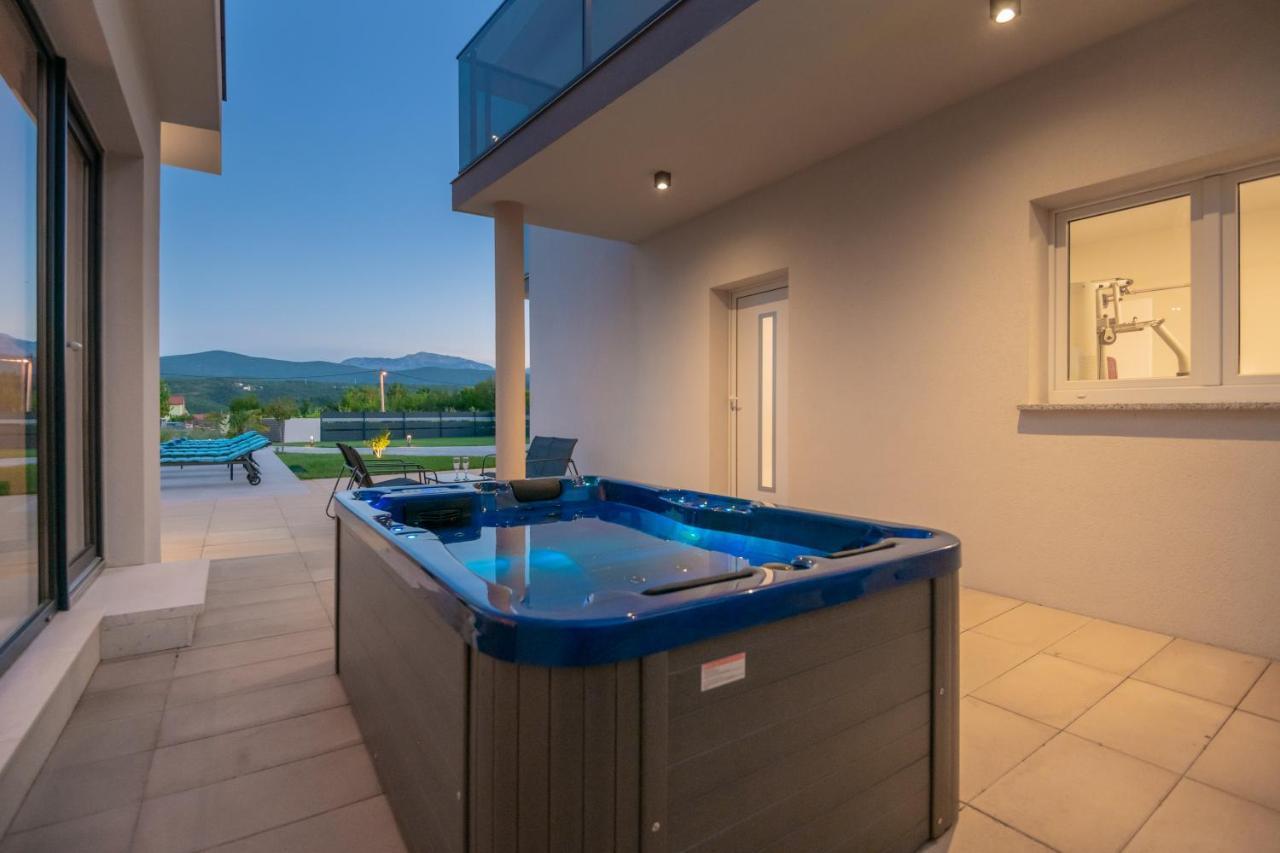 Villa Lukrecia, Luxury Villa In Imotski-Makarska Donji Prolozac Exterior photo